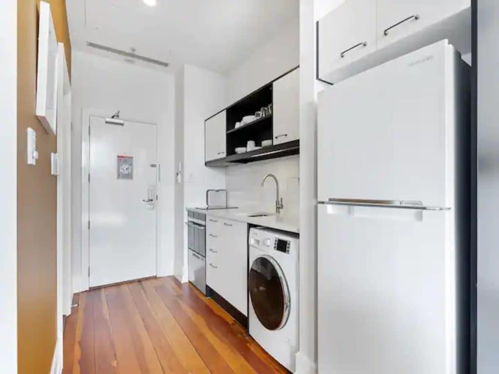 Lovely Bright Apartment With Balcony Pool And Gym Auckland Luaran gambar